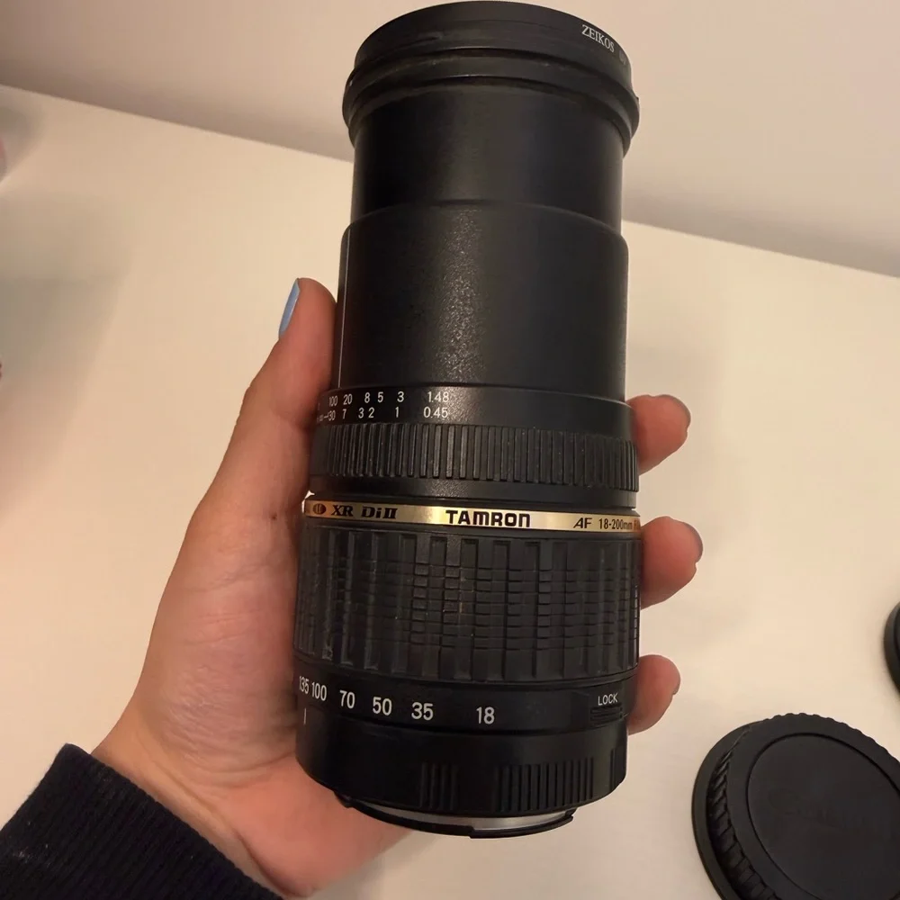 Tamron 18-200mm F/3.5-6.3 XR Di-II LD Macro Lens
